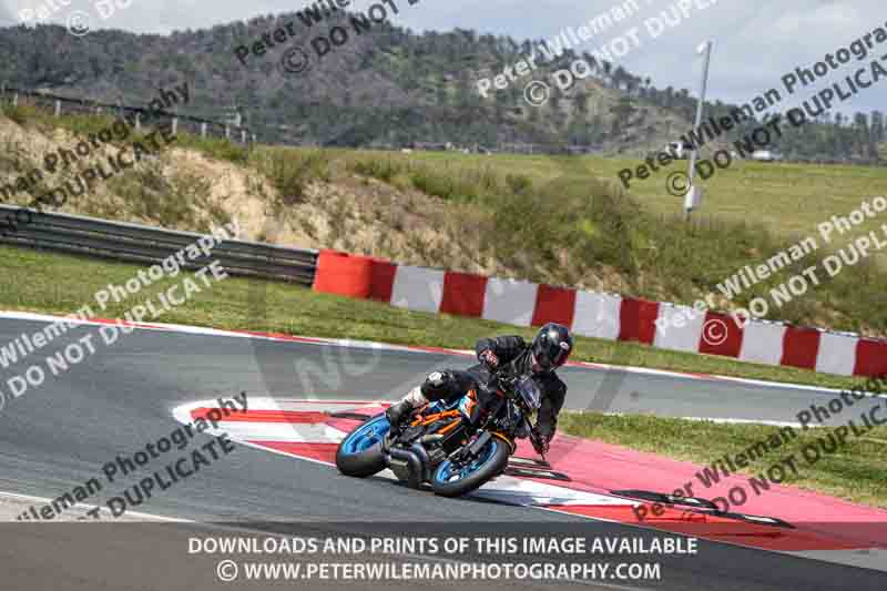 cadwell no limits trackday;cadwell park;cadwell park photographs;cadwell trackday photographs;enduro digital images;event digital images;eventdigitalimages;navarra;no limits trackdays;peter wileman photography;racing digital images;trackday digital images;trackday photos